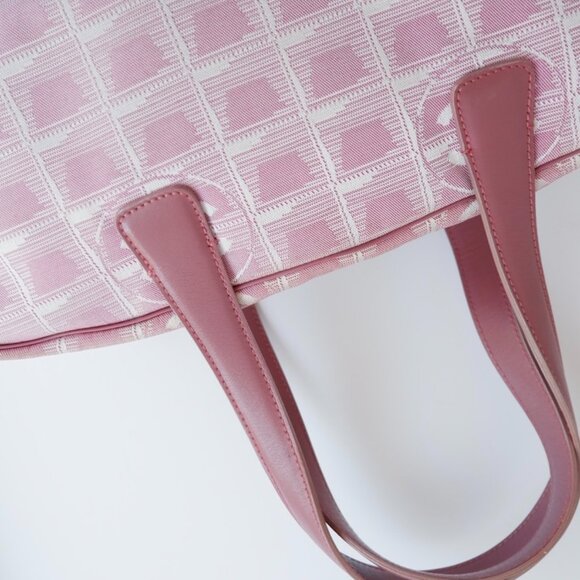 Authentic Preowned Chanel Pink Nylon New Travel Line Shoulder Bag - Picture 9 of 16